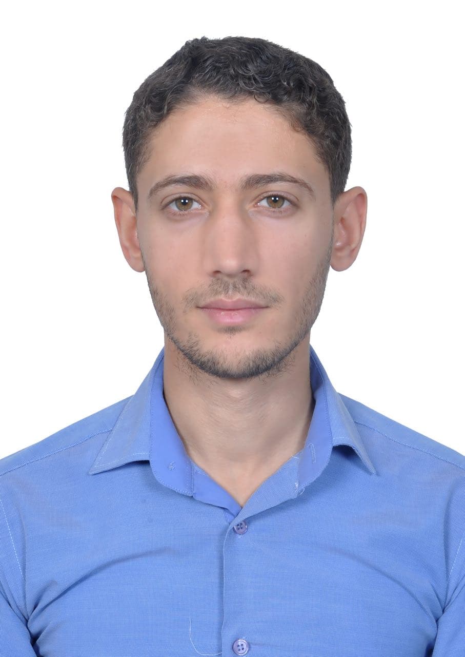 التدريسي مسؤول عن تقديم التعليم الجامعي والمساهمة في البحث العلمي والإشراف على الطلاب، بما يدعم جودة العملية الأكاديمية وتطوير المعرفة.