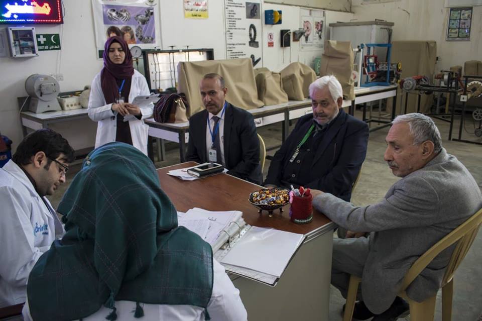اللجنة الوزارية لاعتماد المختبرات التعليمية تجري تقييما لمختبرات كلية المستقبل الجامعة