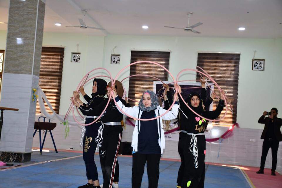 استعراض الجمناستك الايقاعي للبنات 