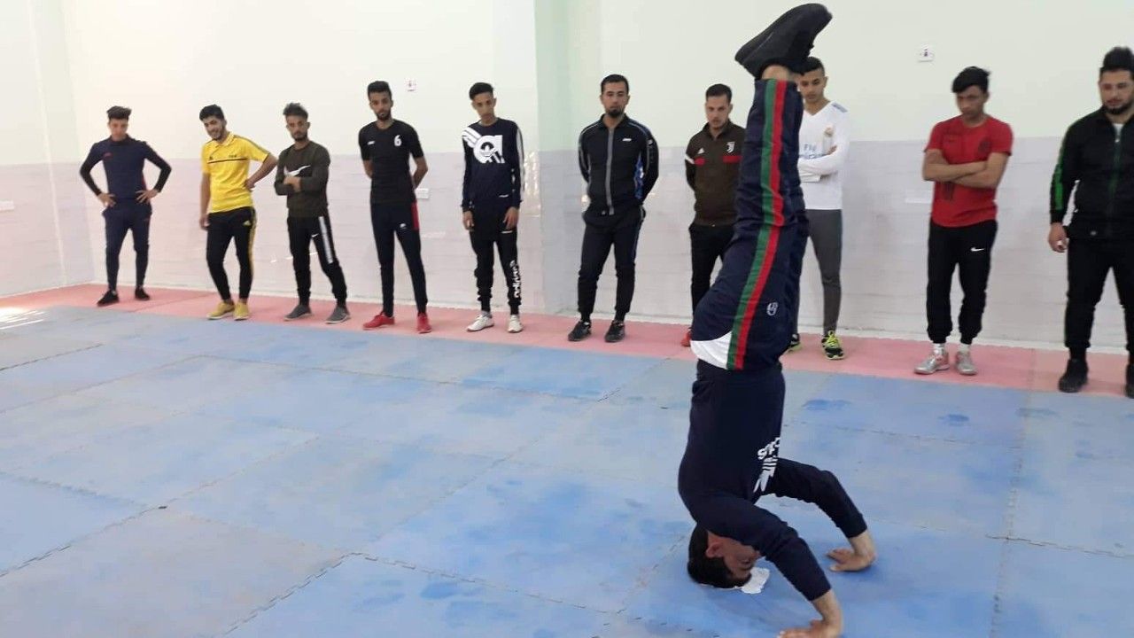 مسابقة الجمناستك للطلاب