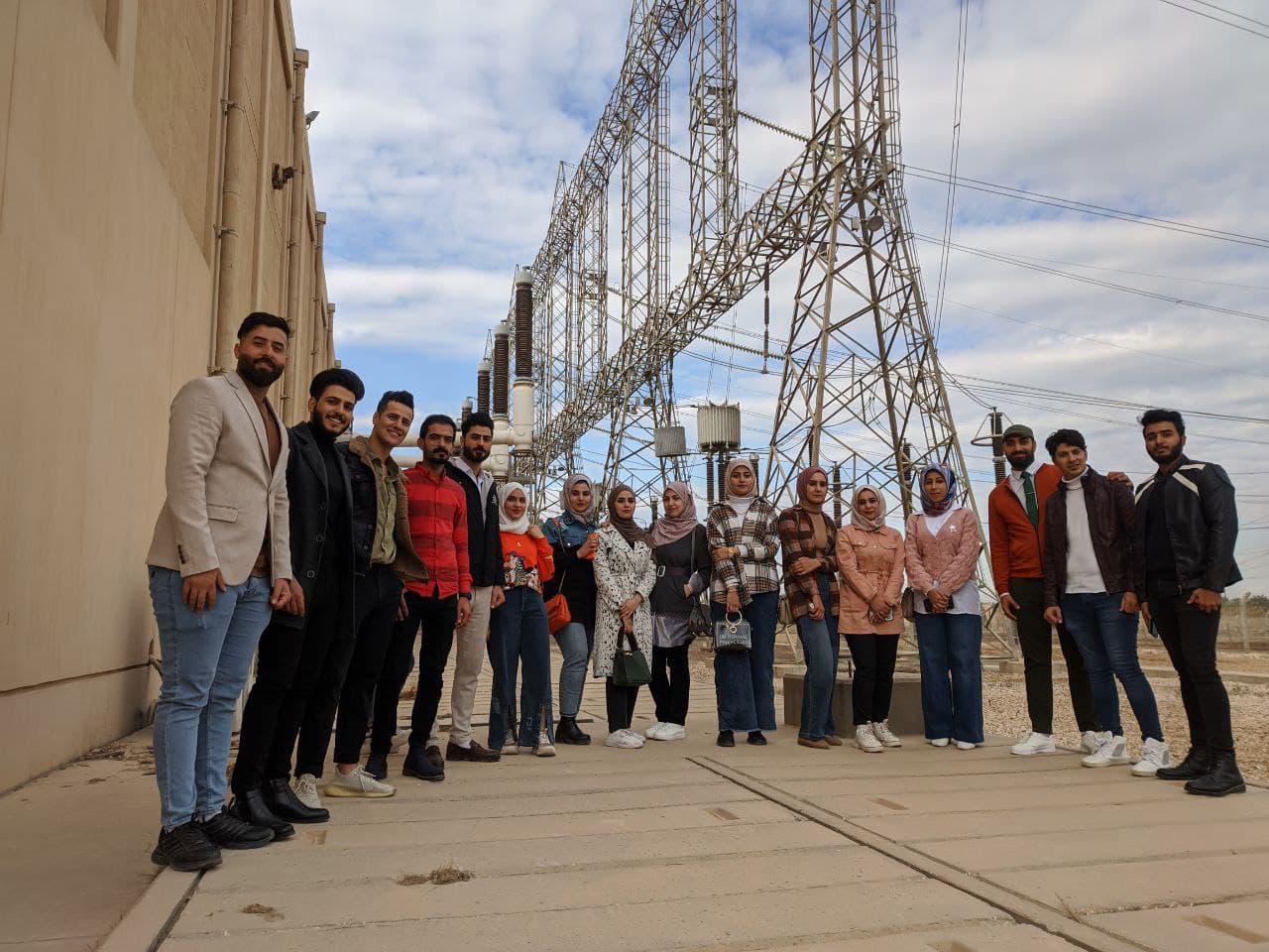 سفرة علميه لطلبة المرحلة الرابعة الى الشركة العامة لنقل الطاقة الكهربائية