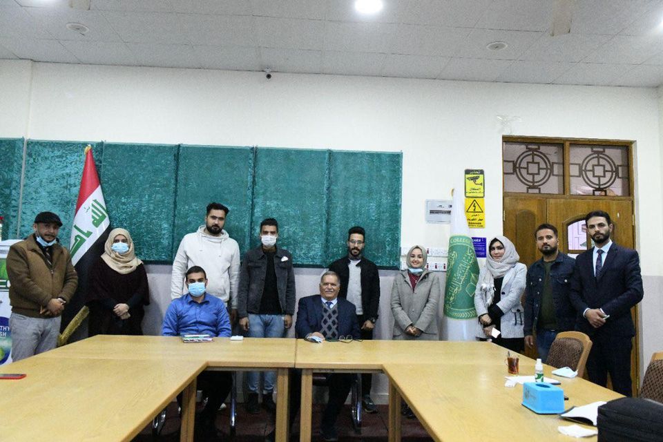  تفقد السيد عميد كلية المستقبل الجامعة الاستاذ المساعد الدكتور حسن شاكر مجدي سير الدراسة و المحاضرات الإلكترونية للفصل الدراسي الاول 