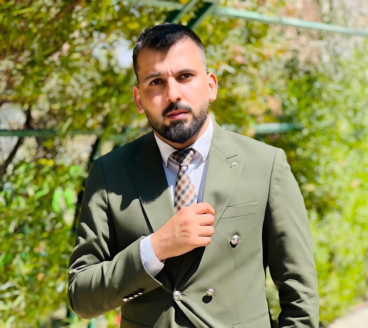 مقالة علمية للتدرسي م.م. احمد عدنان هادي عن تكنولوجيا المعلومات والتنمية المستدامة
