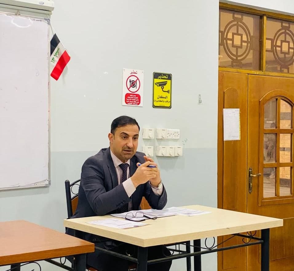 Laser applications in the medical field & their risks Scientific article By Dr.Forat Hamza Abd Kadim