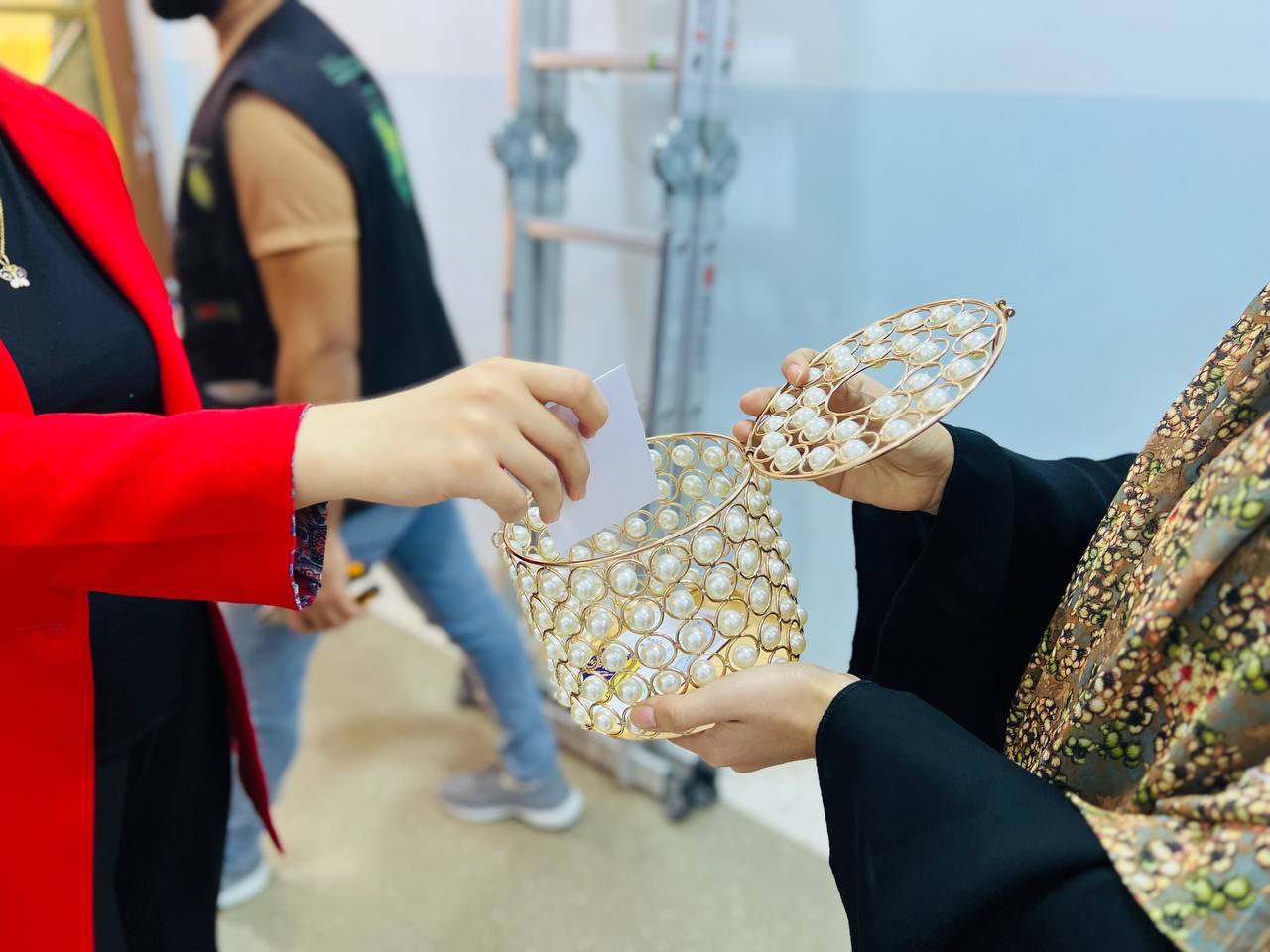 احد نشاطات طالبات قسم الفيزياء الطبية باستشهاد السيدة فاطمة الزهراء 