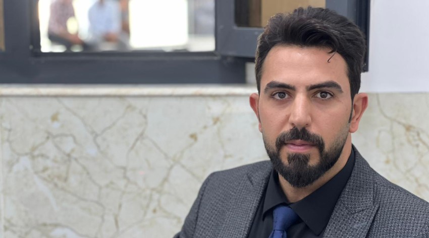 استخدام مواقع التواصل الاجتماعي وأثرها على الجانب النفسي والدراسي