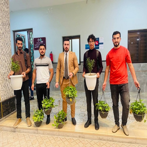 تزيين ممرات قسم تقنيات التخدير ببعض النباتات الظلية 