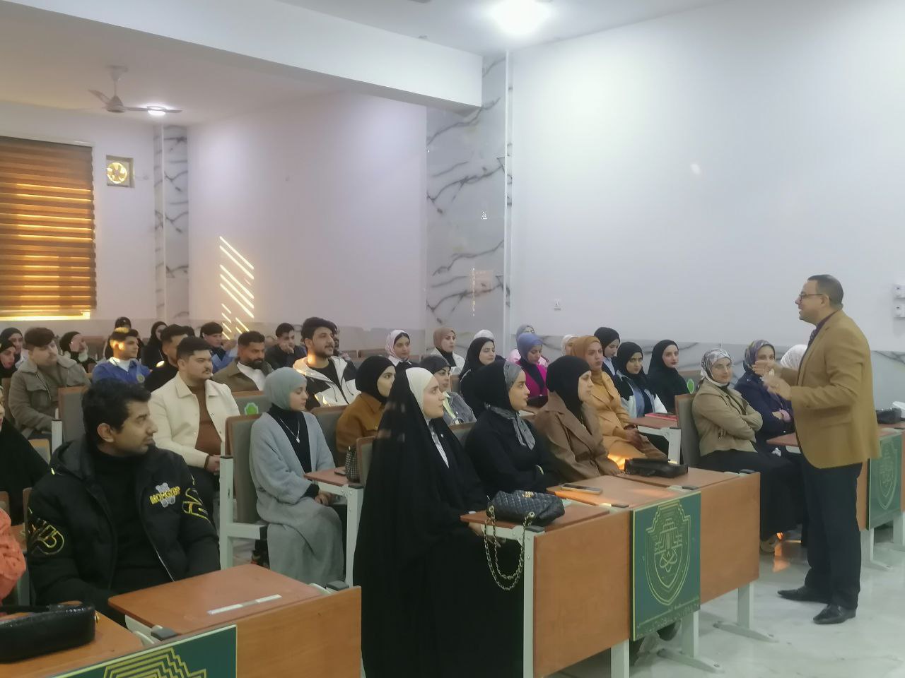 جانب من حضور طلبة المرحلة الاول في قسم الفيزياء الطبية للعام الدراسي2024-2025