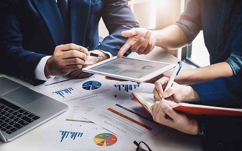 مقالة للتدريسي م.د علي محمد حسين الفرطوسي:The Impact of E-Accounting on the Performance of SMES in Iraq: Examining the Mediator Role of Internal Control: Empirical Study on SMES in Iraq: