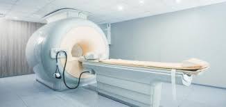 تقنية التصوير بالرنين المغناطيسي (MRI)