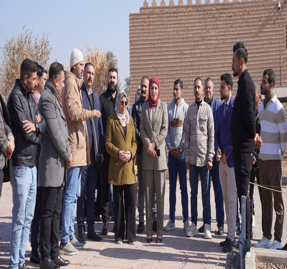 نظم قسم الآثار بكلية الآداب والعلوم الانسانية جامعة المستقبل زيارة علمية إلى مدينة بابل الأثرية