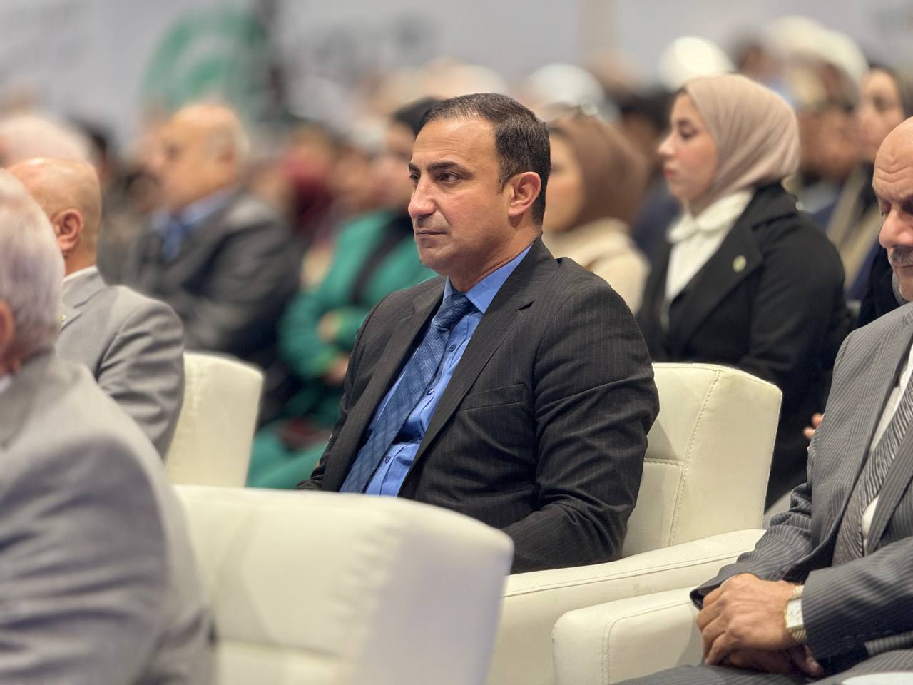  مشاركة السيد عميد كلية العلوم الدكتور فرات حمزة السلطاني في حفل تكريم الاقسام والكليات
