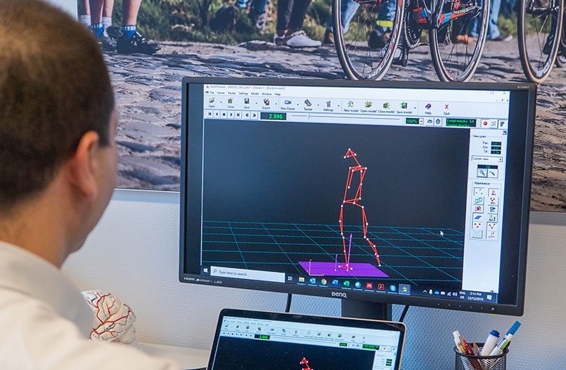 Technology in Biomechanics Between Analysis and Application