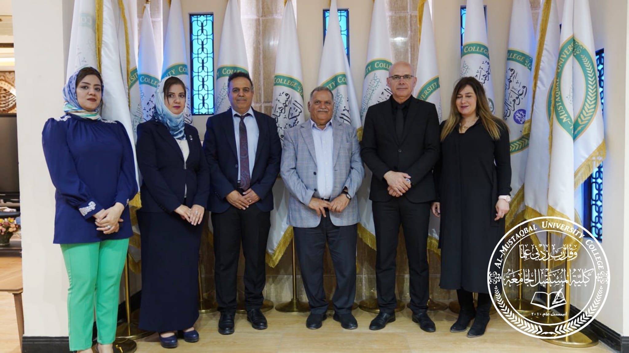 فرصة ثمينة توفرها كلية المستقبل الجامعة وذلك ببدء برنامج الشراكة والتعاون مع المركز الامريكي اللبناني للغات والكمبيوتر  بإقامة دورات في اللغة الانجليزية والكمبيوتر/التكنولوجيا.