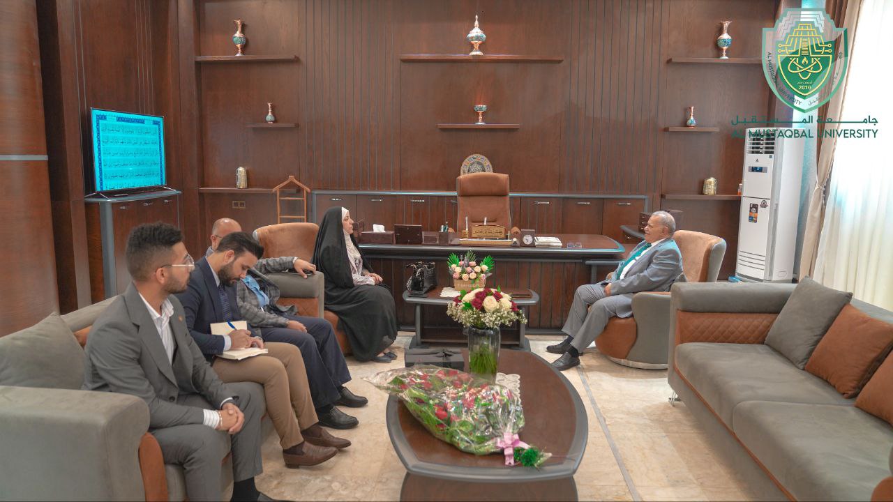 النائبة نداء الكريطي تقدم التهاني و التبريكات الى السيد رئيس جامعة المستقبل بمناسبة تحويل كلية المستقبل الى جامعة المستقبل