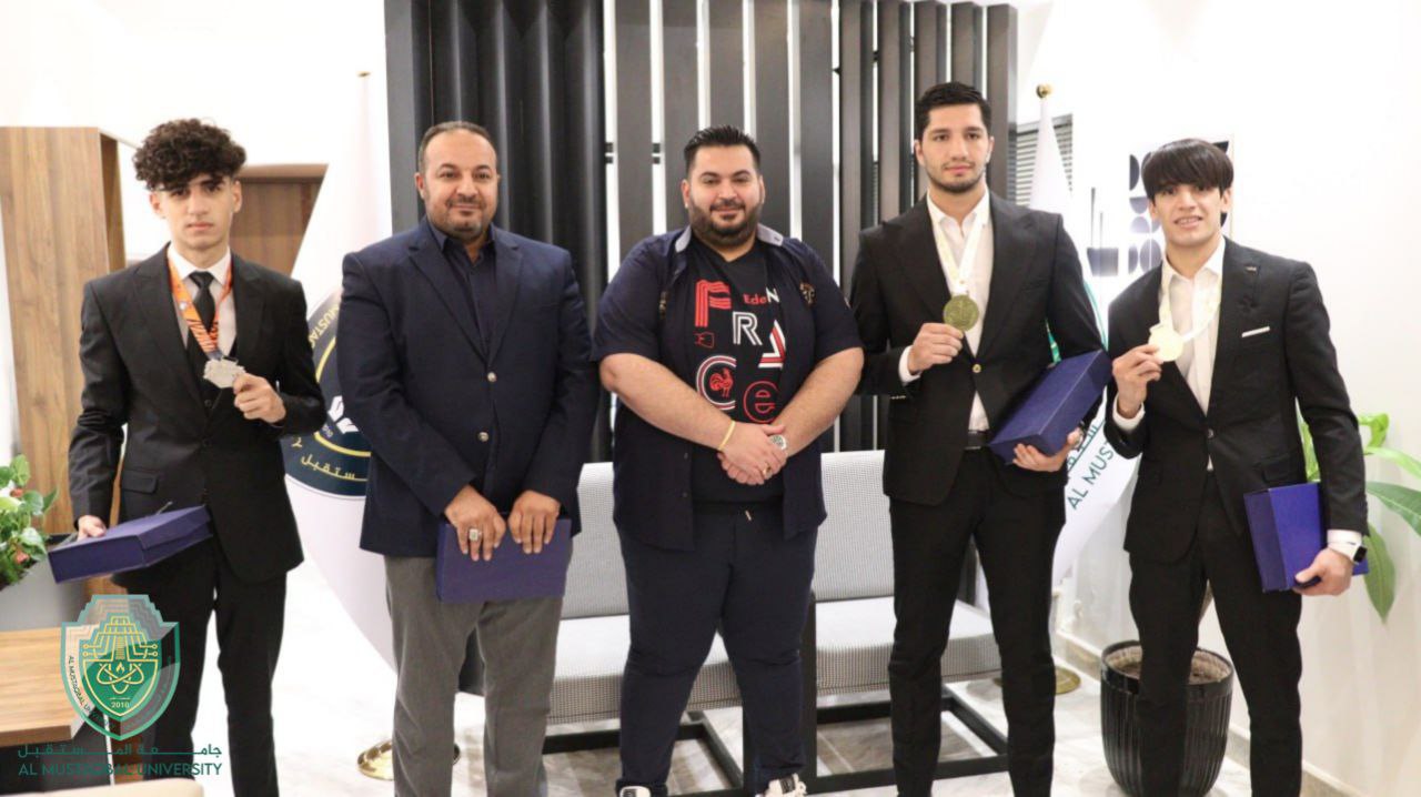 جامعة المستقبل تكرم بطلي العالم في بطولة العالم بالمواي تاي