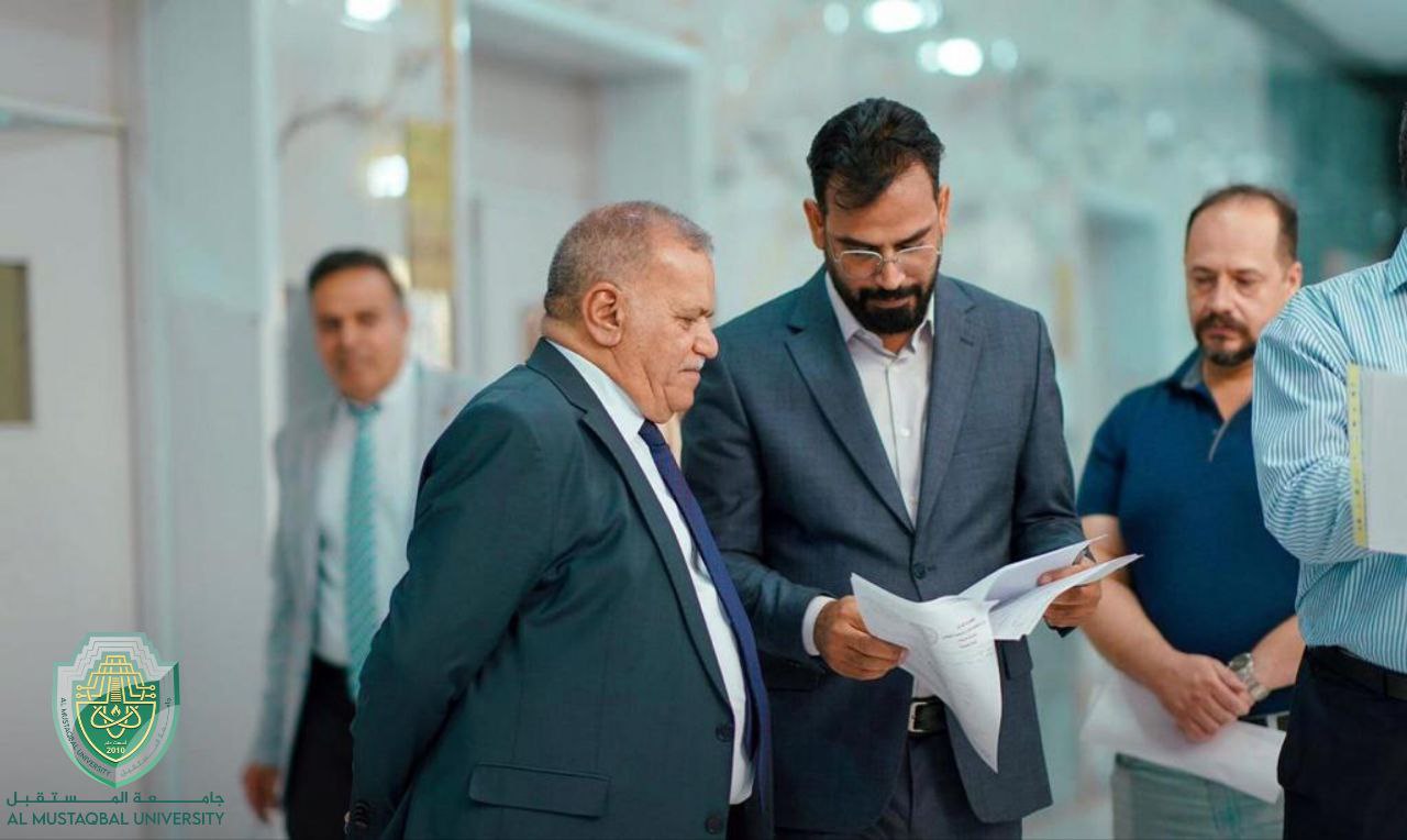 السيد رئيس جامعة المستقبل يجري جولة تفقدية لمتابعة  سير الامتحانات النهائية للعام الدراسي 2023-2022