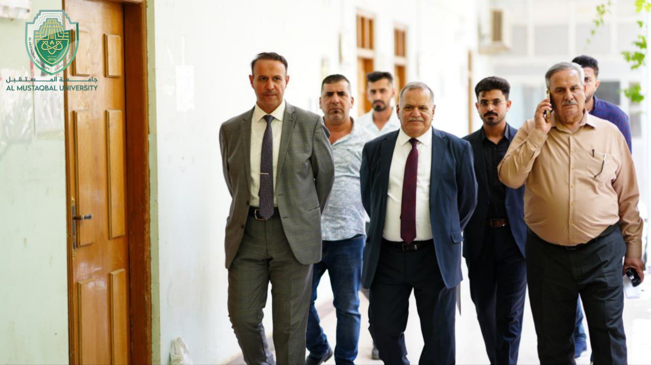 السيد رئيس جامعة المستقبل يجري جولة تفقدية لمتابعة سير الامتحانات النهائية للعام الدراسي 2023-2022 
