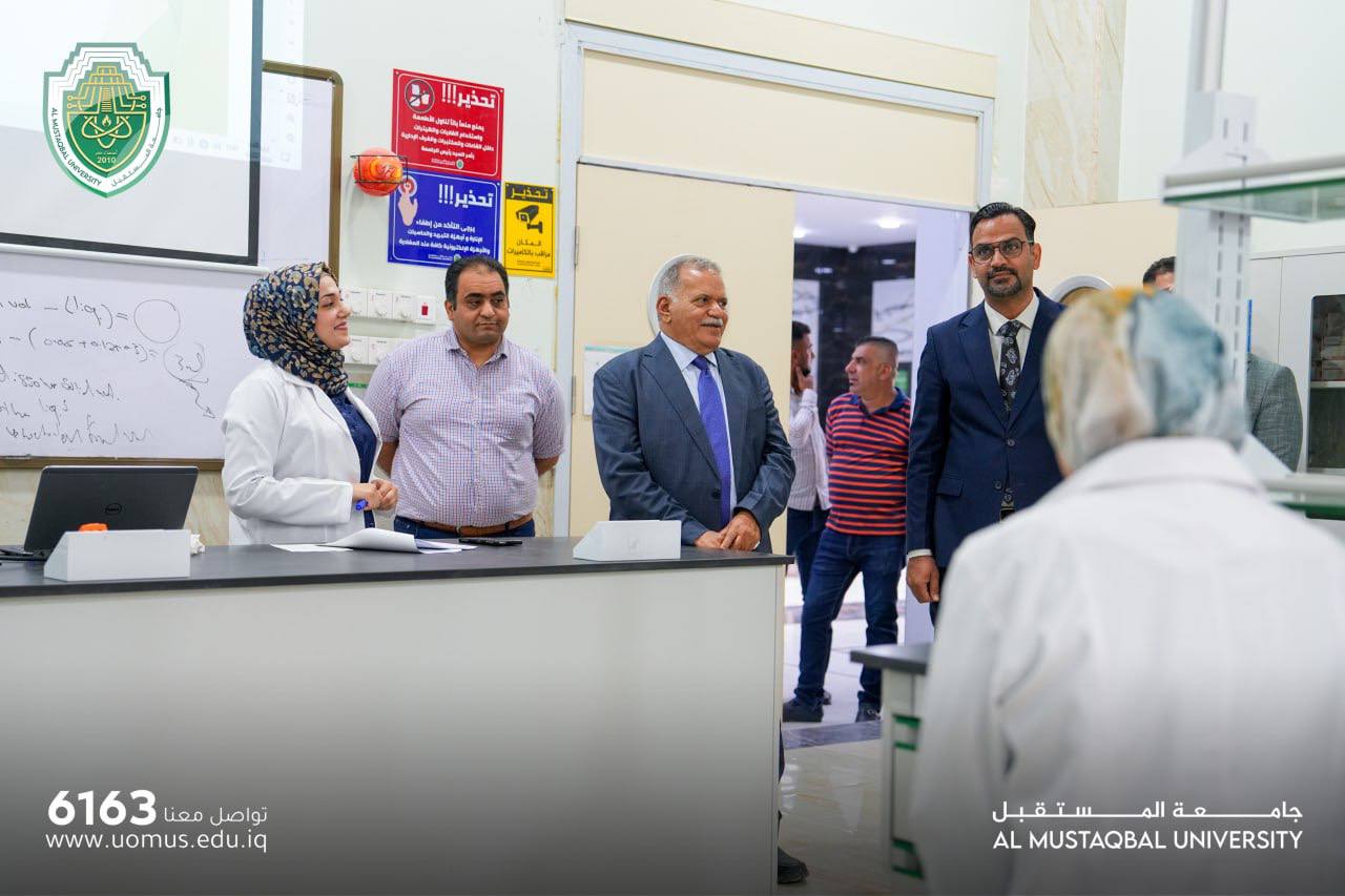رئيس جامعة المستقبل يجري جولة تفقدية لمتابعة انتظام الدوام وانطلاق العام الدراسي